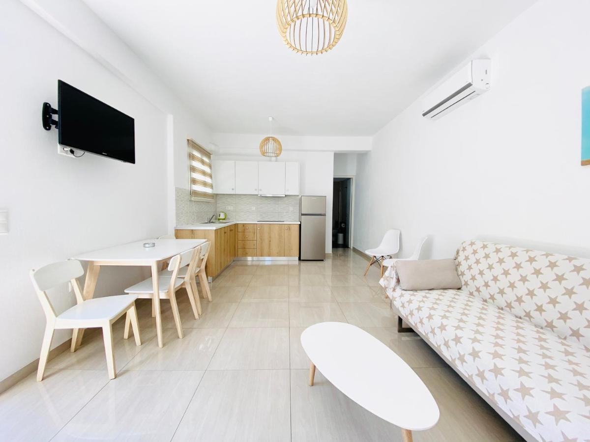 Eleftheria Hotel & Apartments Ornos  Bagian luar foto
