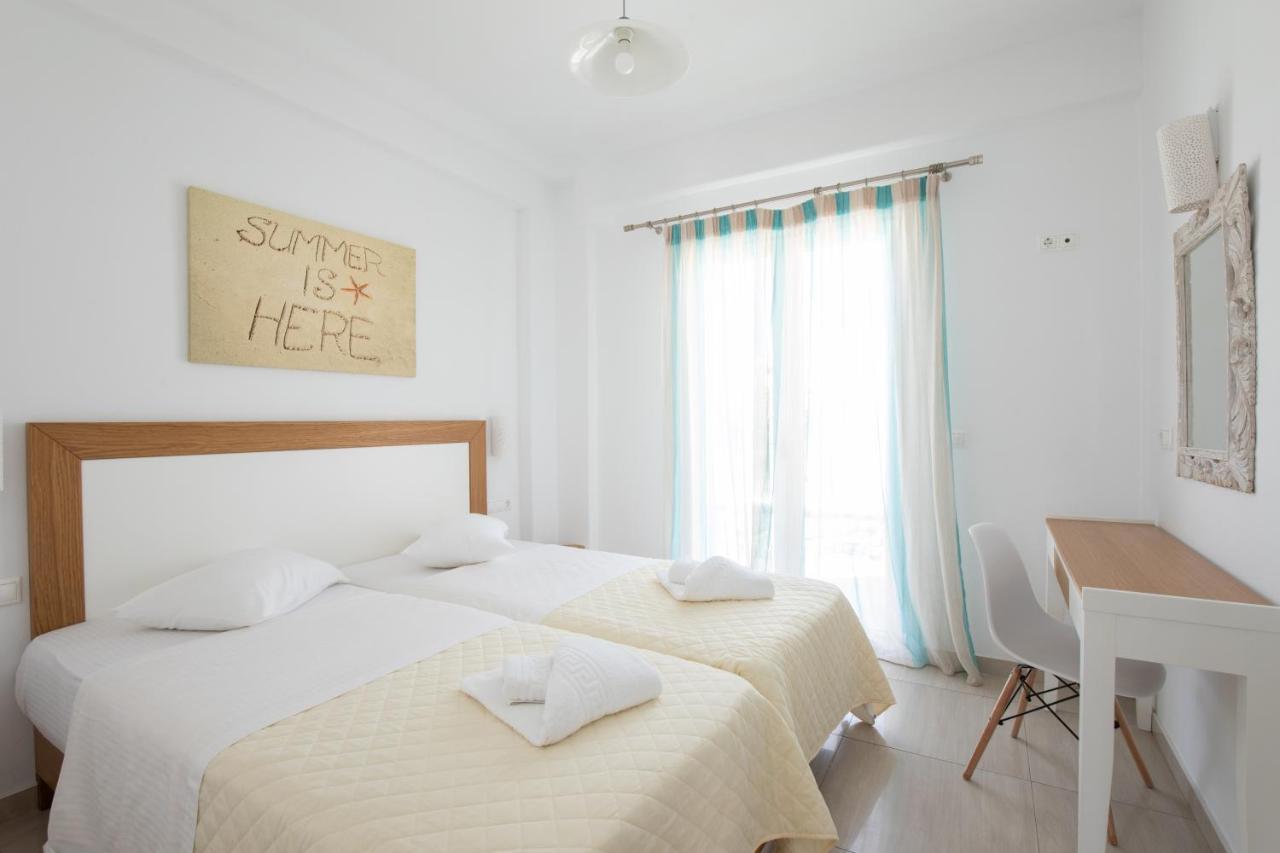 Eleftheria Hotel & Apartments Ornos  Bagian luar foto