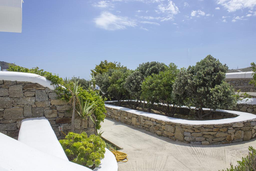 Eleftheria Hotel & Apartments Ornos  Bagian luar foto